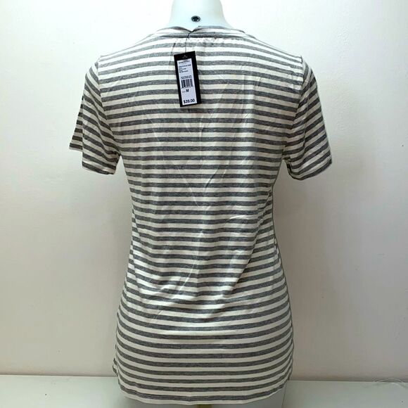 🔥Kenneth Cole t-shirt sz Medium New - Picture 2 of 9